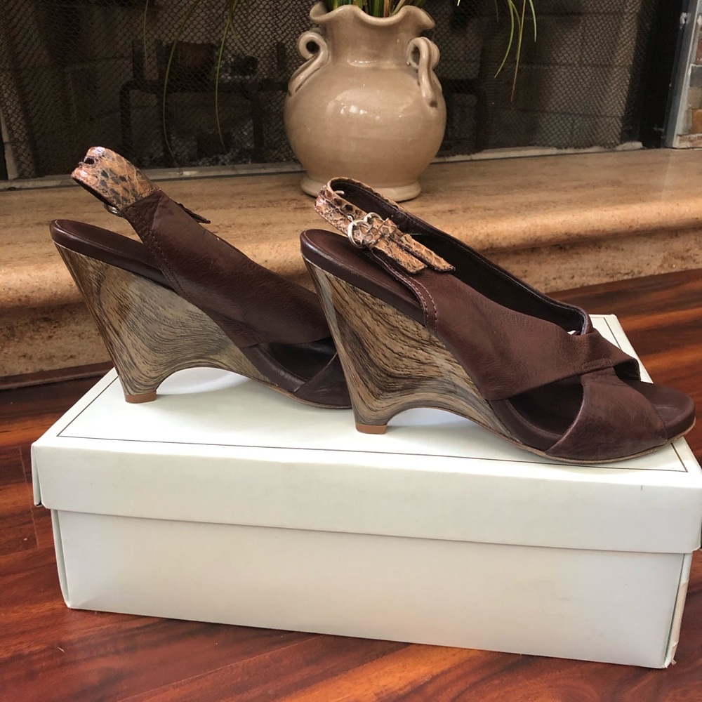 Latitude Femme wedge Italian leather shoes